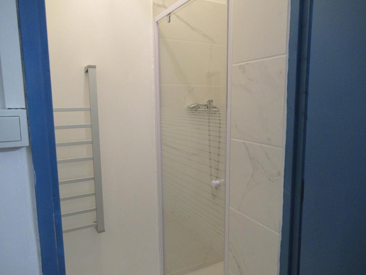 Gite La Chaumette Appartement Turquoise ヴィルヌーヴ・ド・ベルグ エクステリア 写真