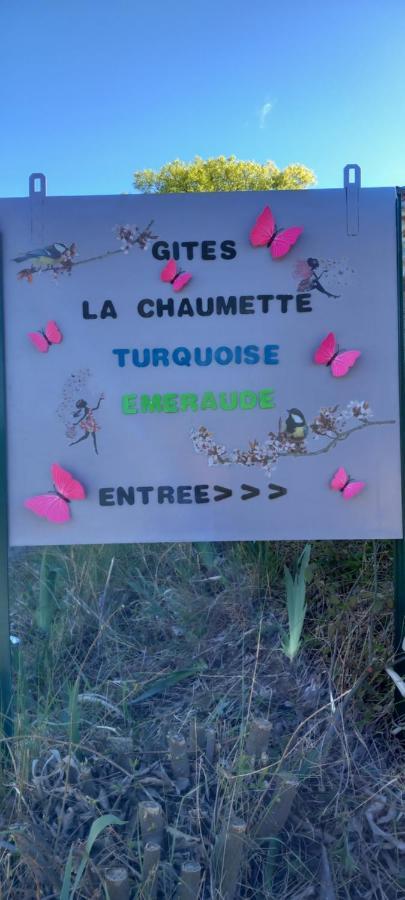 Gite La Chaumette Appartement Turquoise ヴィルヌーヴ・ド・ベルグ エクステリア 写真